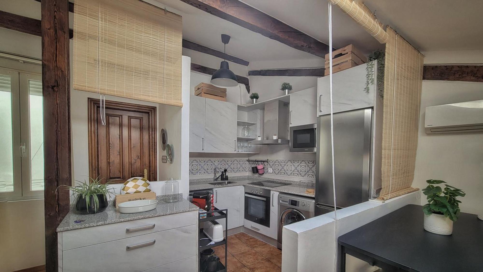 Buhardilla Centrica Para Parejas Аро Экстерьер фото